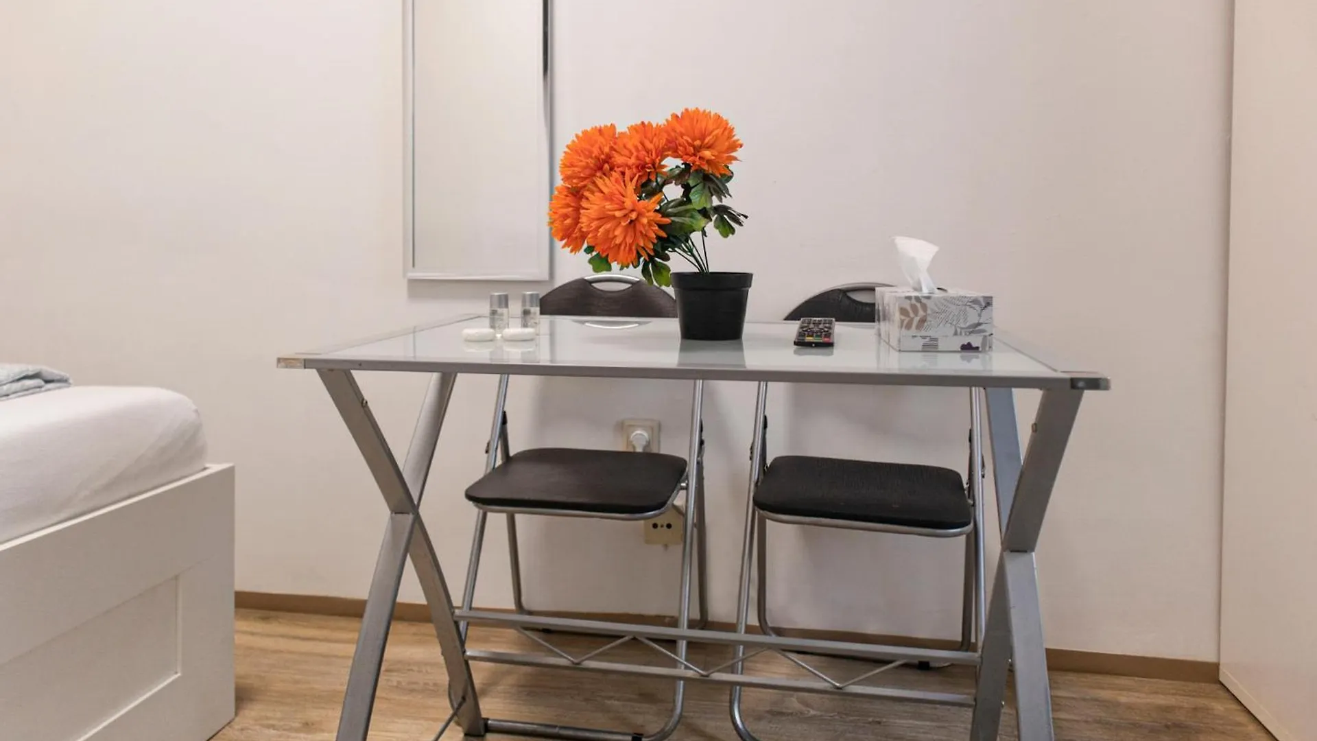 Convenient 3Br Near Danube & Millenium Tower Apartment Vienna Austria