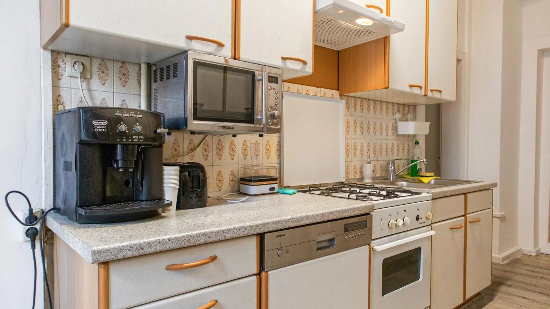 Convenient 3Br Near Danube & Millenium Tower Apartment Vienna Austria