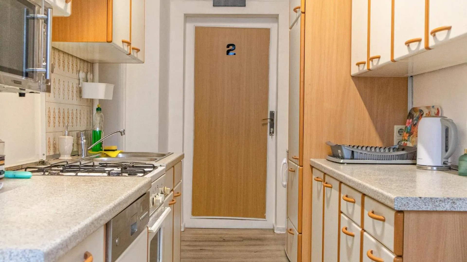 Convenient 3Br Near Danube & Millenium Tower Apartment Vienna 0*,  Austria