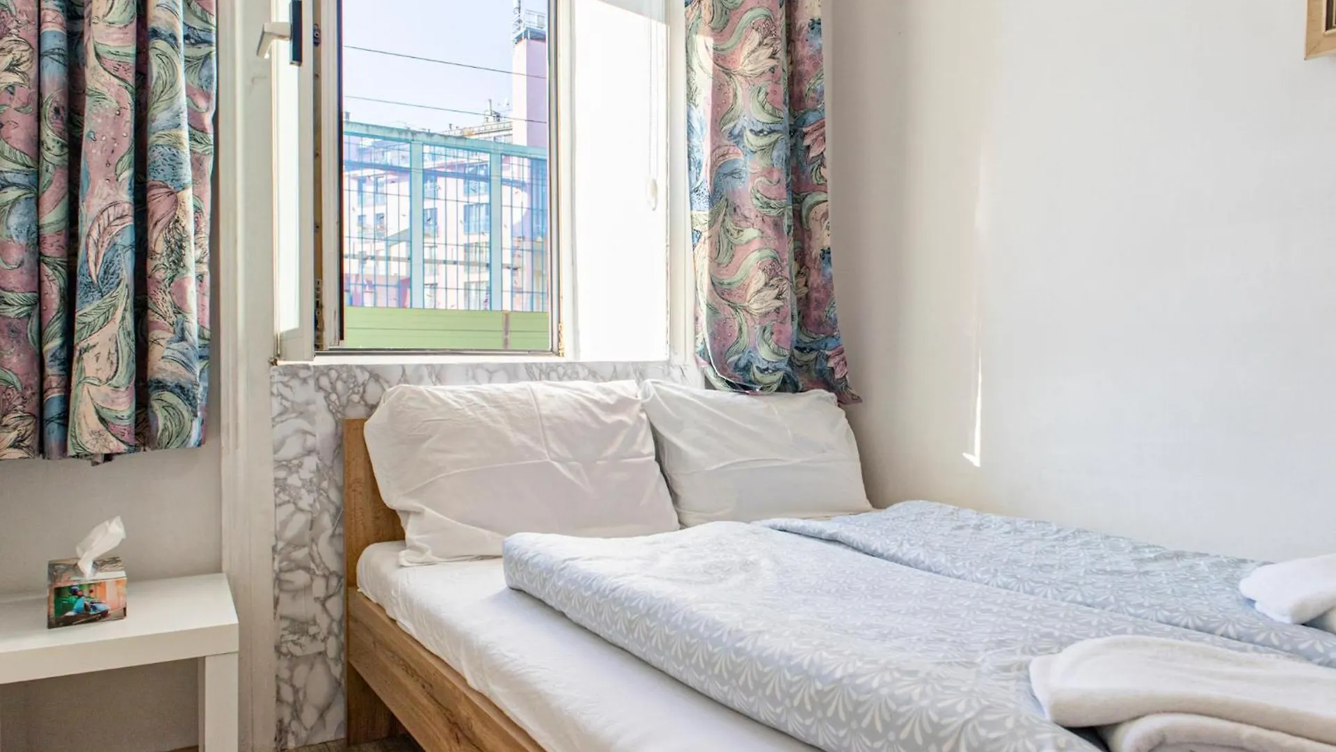 Convenient 3Br Near Danube & Millenium Tower Apartment Vienna