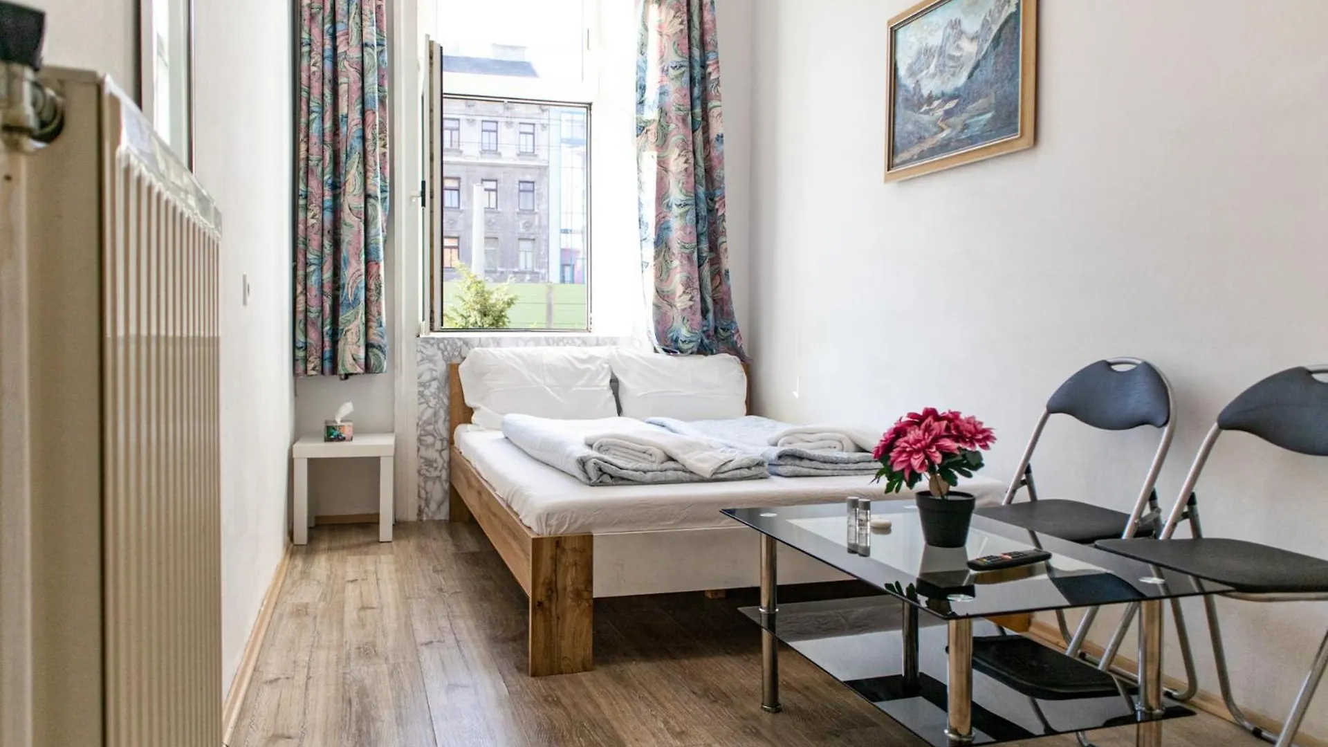 Convenient 3Br Near Danube & Millenium Tower Apartment Vienna