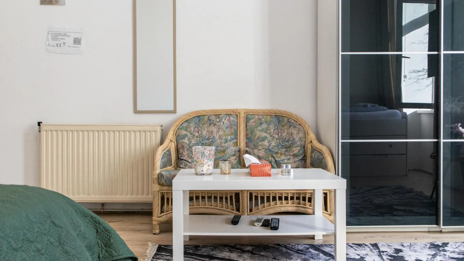 Convenient 3Br Near Danube & Millenium Tower Apartment Vienna